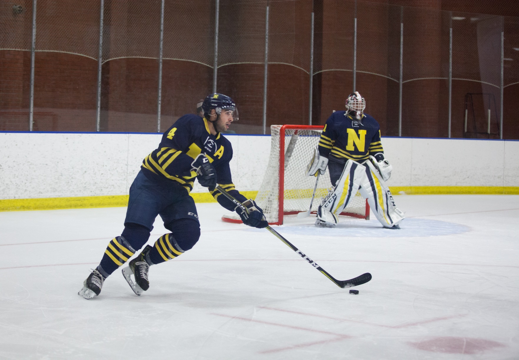 Ooks Win 5-2 to Sweep Griffins